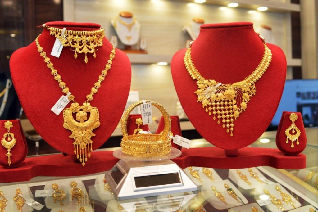 Gold Silver Price Today: 7 फरवरी को सोना हुआ सस्ता, जाने ताजा भाव