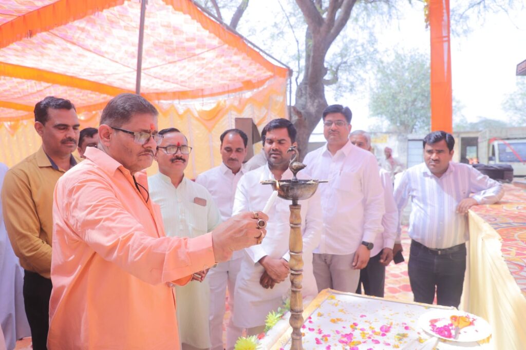 जौनई में एक दिवसीय कृषि मेला,मेले में उन्नत खेती की तकनीकों से रूबरू हुए किसान 3 54155