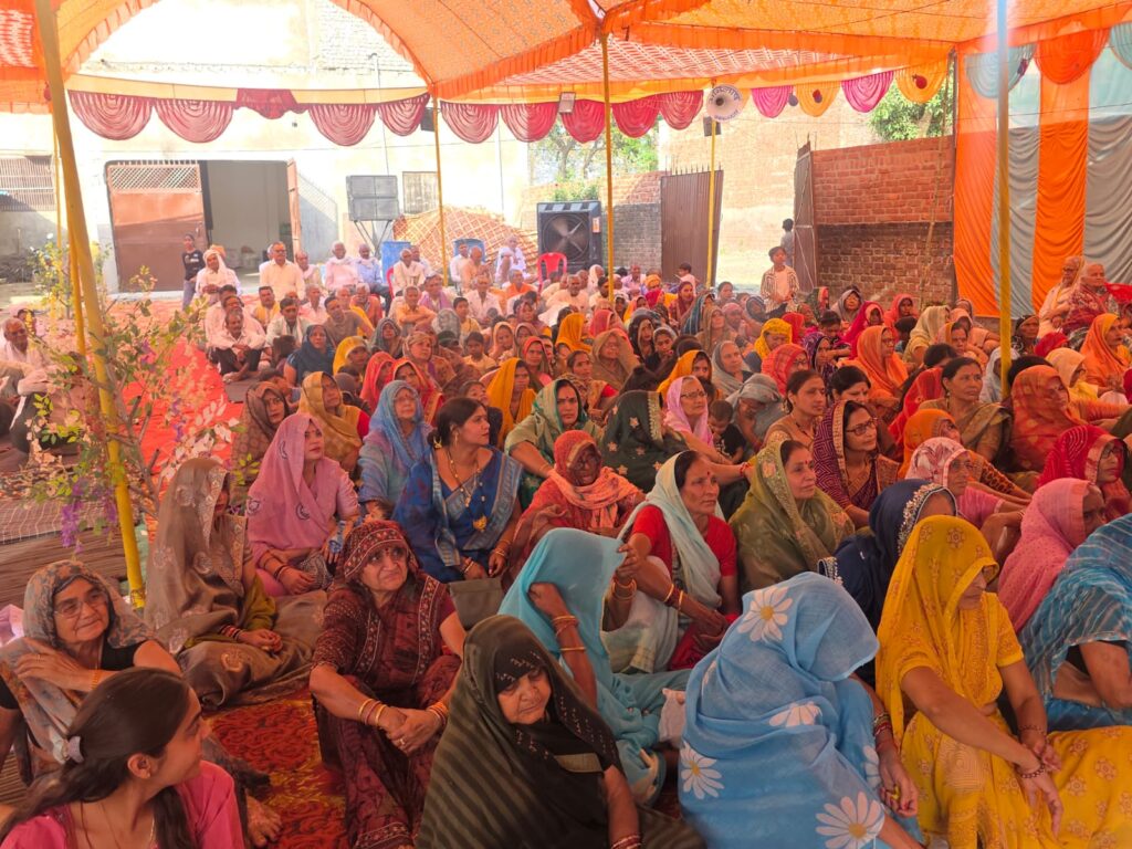 भागवत कथा में प्रह्लाद, ध्रुव व जड़ भरत की गाथा सुन श्रद्धालु भाव-विभोर 4 68112