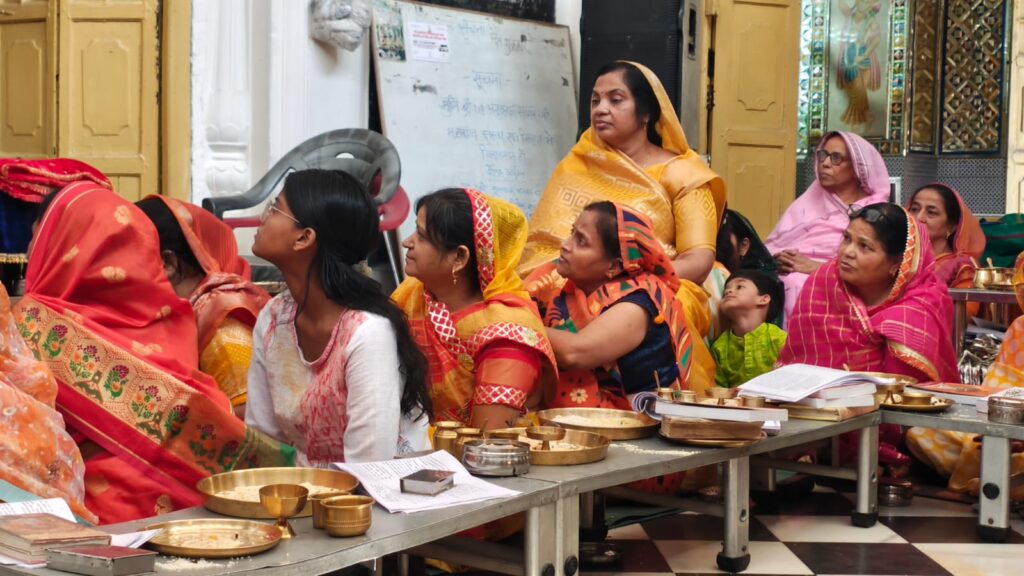 मुनि श्री 108 अनुकरण सागर महाराज के सानिध्य में कल्याणमंदिर स्तोत्र विधान संपन्न 4 101566