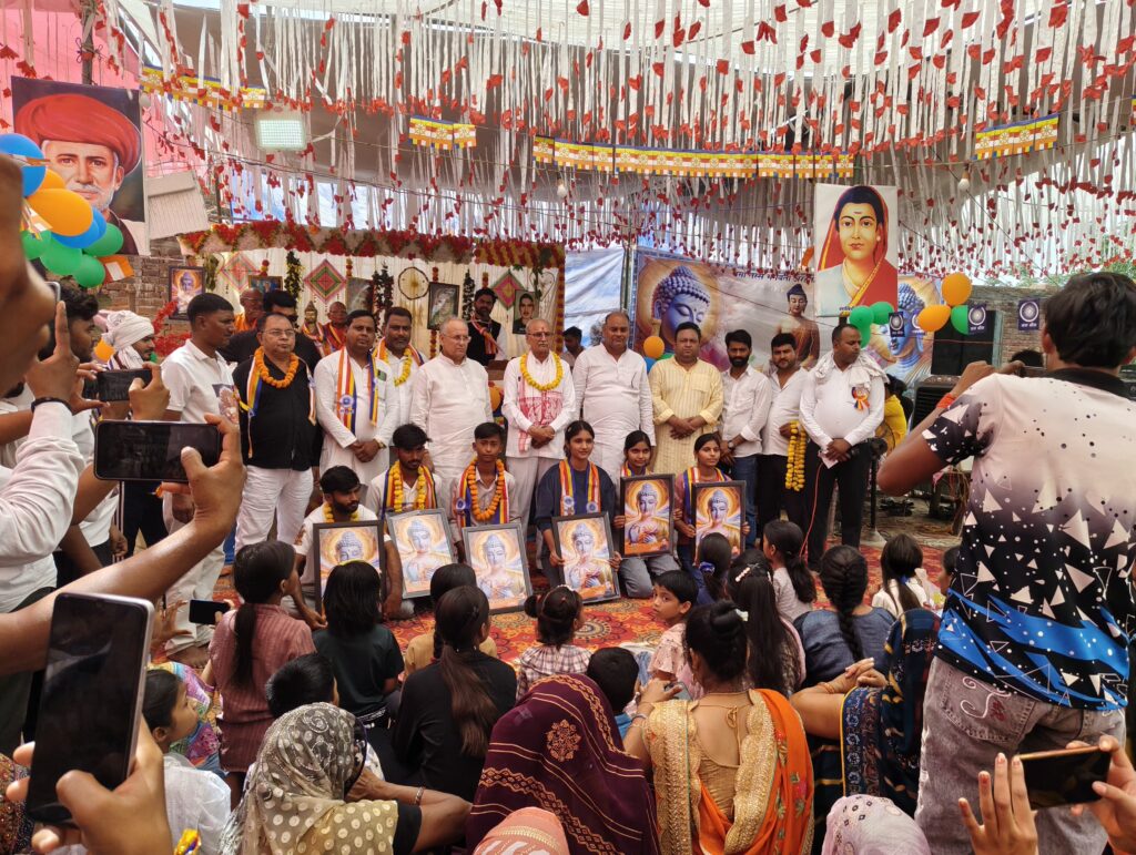 रसूलपुर में सात दिवसीय बुद्ध कथा का हुआ भावपूर्ण समापन 3 107363