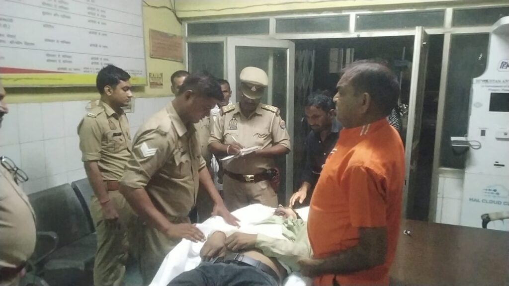 बाइक फिसलने से युवक की मौत अधेड़ घायल 2 110227
