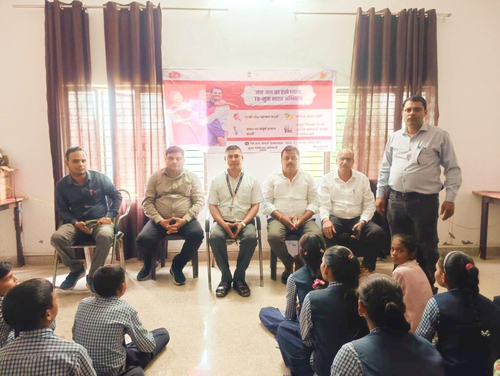 टीबी के लक्षण दिखने पर तुरंत कराएं जांच, इलाज पूरी तरह निशुल्क 3 90530