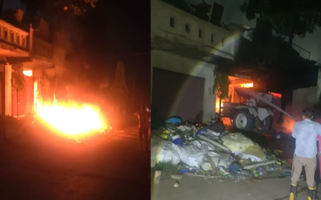 राष्ट्रीय राजमार्ग के किनारे कबाड़ की दुकान में भीषण आग, 20 लाख का सामान जलकर राख 3 124111