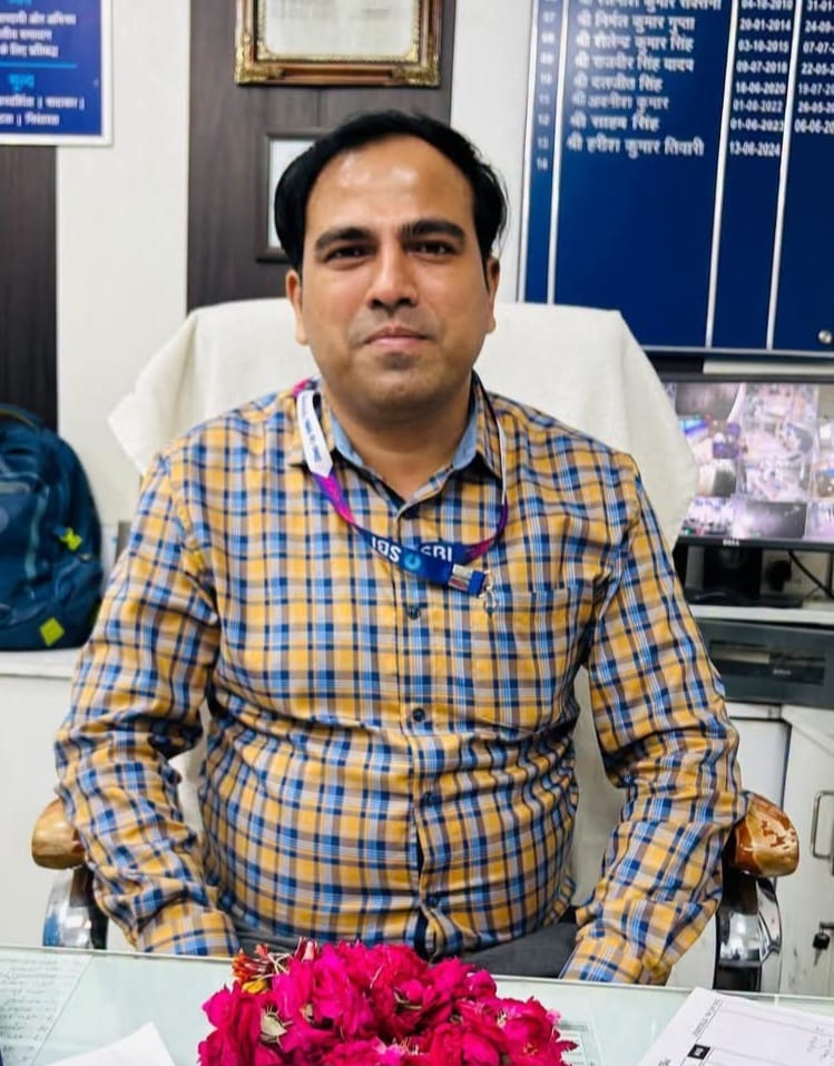 जसवंतनगर SBI को मिले नए शाखा प्रबंधक, ध्रुव कुमार साहू ने संभाला कार्यभार 3 127321